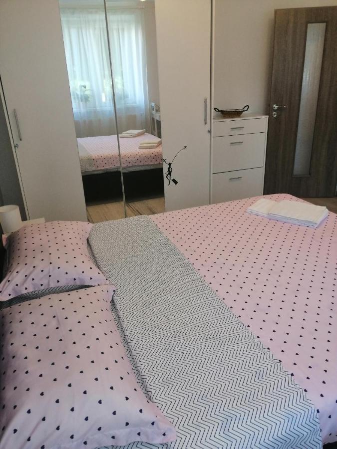 AmigoHD² Hunedoara Exterior foto